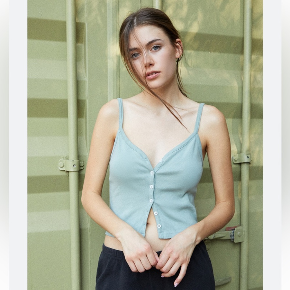Brandy Melville John Galt Green Zelly Button Tank Top, one size